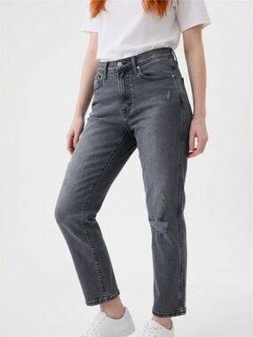 GAP Jeans Distressed Gray 6/28 petite